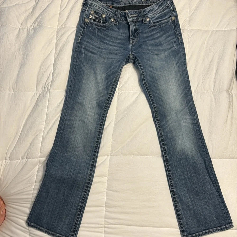 Miss Me boot cut size 28 - Picture 2 of 3